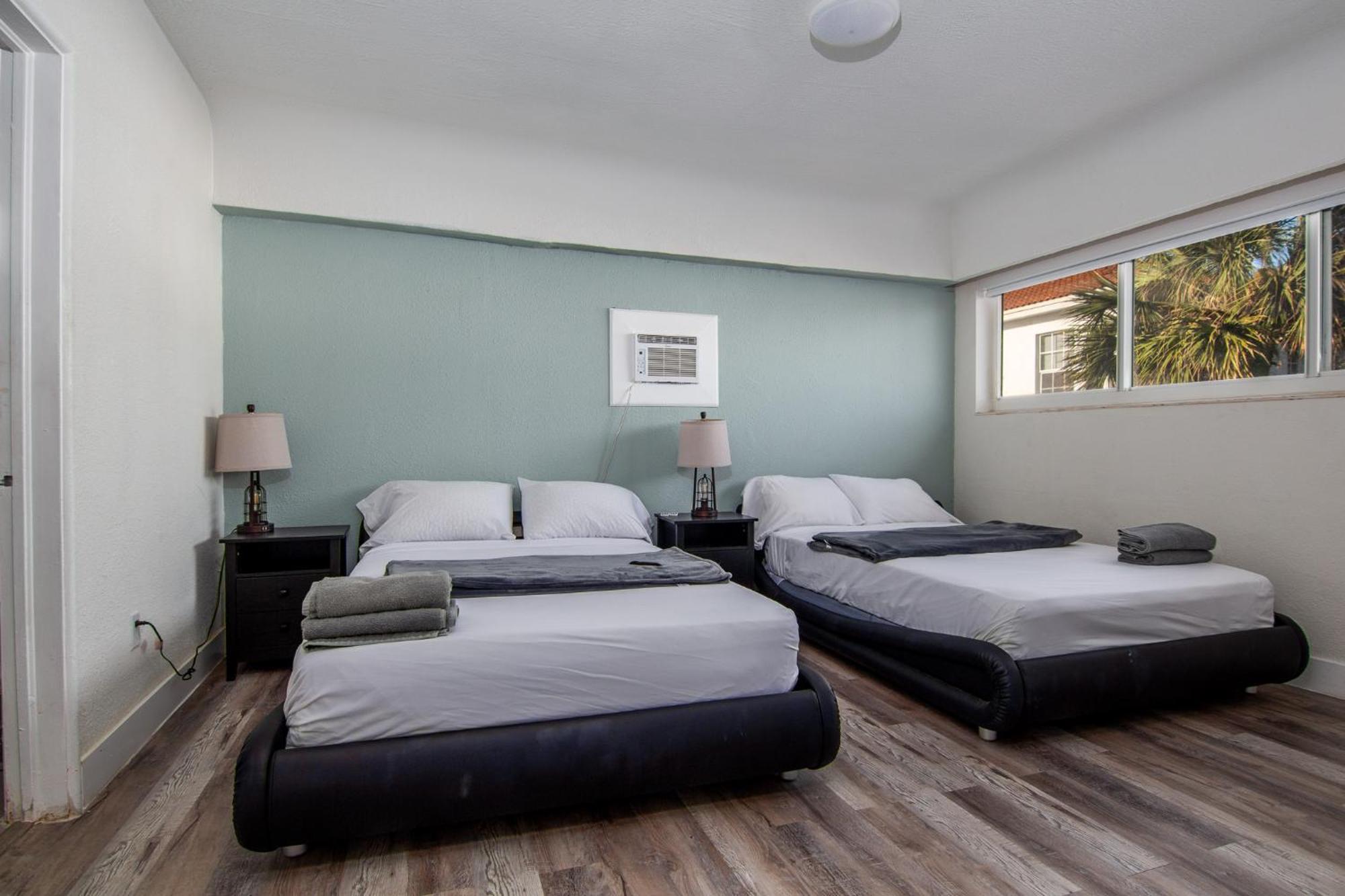 Pousada Suites Hollywood Eksteriør billede
