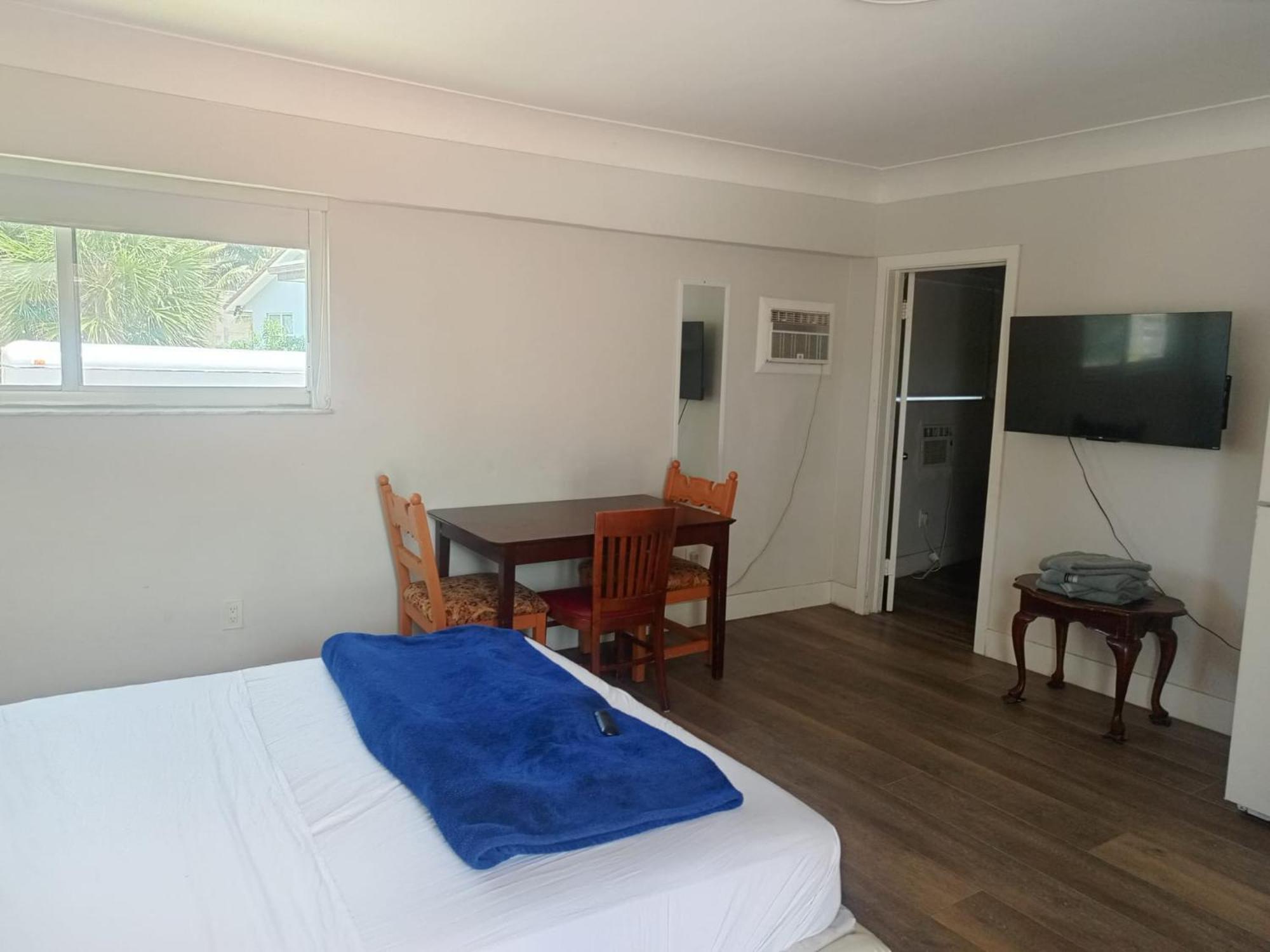 Pousada Suites Hollywood Eksteriør billede